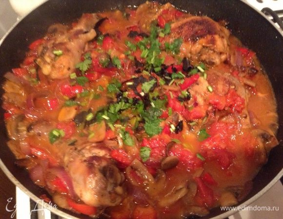 Посыпаем зеленью и готово. Приятного аппетита! 