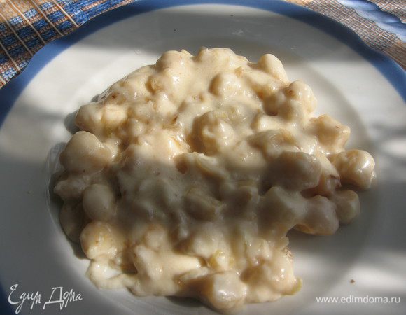 Еще хочу поделиться чудесными рецептами  наших замечательных кулинаров: 
это морские гребешки в сливочном от Вики (Ла Ванда) Очень вкусно! Этот рецепт прочно поселился  в нашей семье.http://www.edimdoma.ru/retsepty/51819-morskie-grebeshki-v-slivochnom-souse