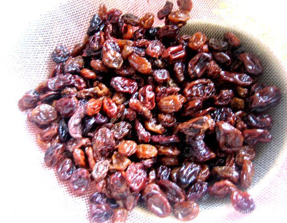 Изюм уже почти сухой...