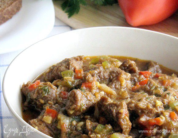 Сочное, ароматное мясо готово! Приятного аппетита!