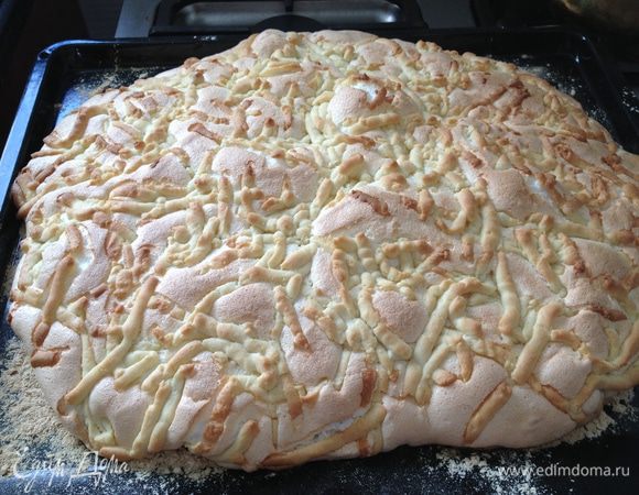 Печенье готово! Даем немного остыть и нарезаем как кому нравиться: квадратиками, ромбиками, кружочками.
Приятного аппетита!!!