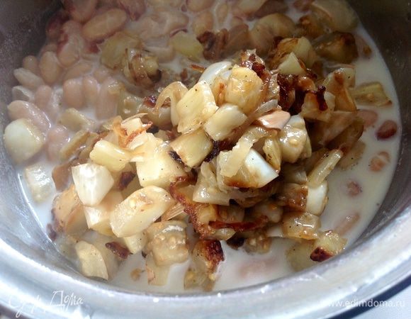 Добавить баклажаны...