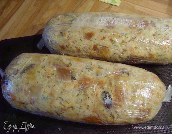 Вот так выглядят готовые кнедли. Я не удовлетворилась их "бледным видом"