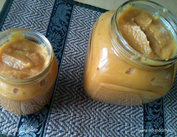 Разливаем по баночка. Если будите хранить на зиму необходимо простерилизовать.
Нежнейшая икра! Попробуйте и вы увидите разницу  от традиционного приготовления длительным тушением!!