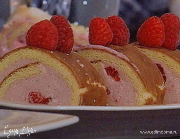 Украсить малиной. По желанию притрусить сахарной пудрой. Приятного аппетита!!