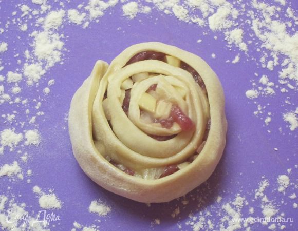 Получается вот такой рулетик...