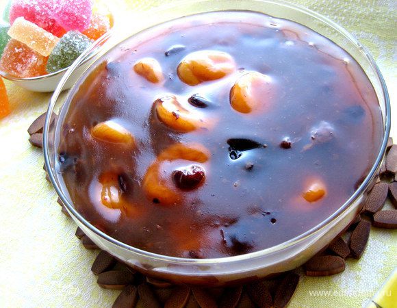 Суп можно подавать как в тёплом виде, так и в холодном!