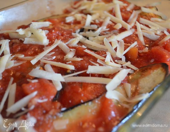 Так повторяем все слои пока не закончатся ингредиенты. Сверху должен быть сыр. 