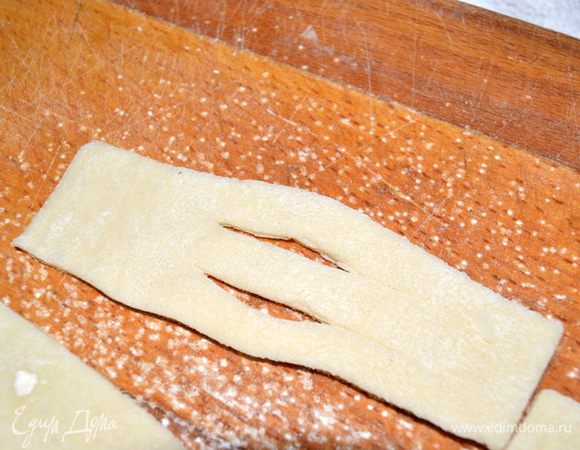 Еще один вариант, мой самый любимый. Делаем два параллельных надреза. 