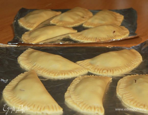 Выпекаем в предварительно разогретой до 180*С духовке 5 минут. 