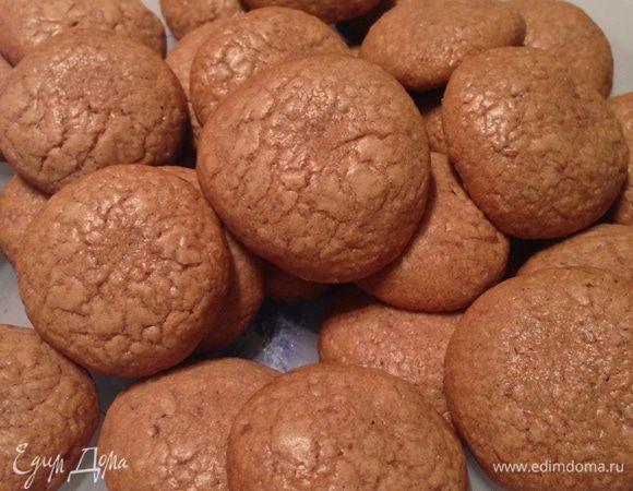 Готовое печенье остудить.