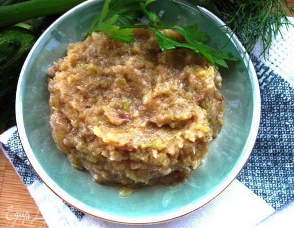 Поставить в холодильник минимум на 3 – 4 часа, лучше на более длительный срок. 
Приятного аппетита! 
