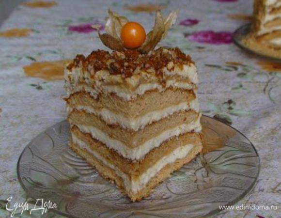 За 20 мин. до употребления тортик лучше достать из холодильника, тогда он станет мягким и пушистым.