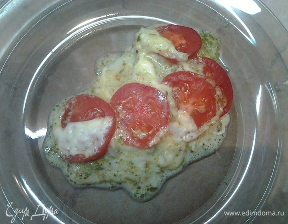 Вот такая рыбка получается. Подавать с отварным картофелем или с овощным салатом. Приятного аппетита!