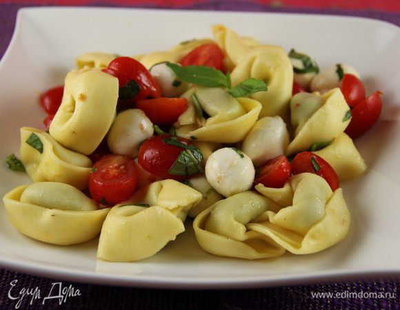 Подаем сразу же. Приятного аппетита))
