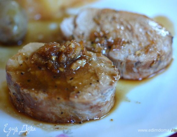 Подаем к столу с соусом маринадом. Приятного аппетита.