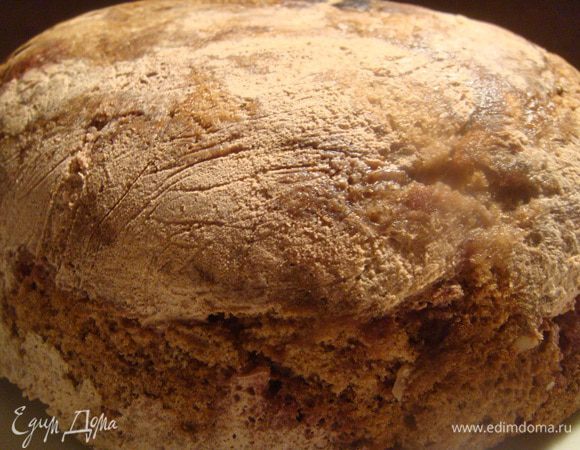 Торт охладить как следует в холодильнике, либо отправить на 15 минут в морозильную камеру! И Все! Торт готов! Перевернуть на блюдо, снять пленку и подавать! Украсить по желанию! P.S.: красивые фото торта и фото в разрезе обещаю:*)))