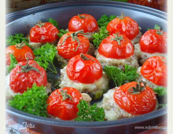  Блюдо готово!
P.S. Если вам не нравится сайра в масле, или в принципе консервы в масле, то можно заменить на консервы в собственном соку. 
Приятного!!

