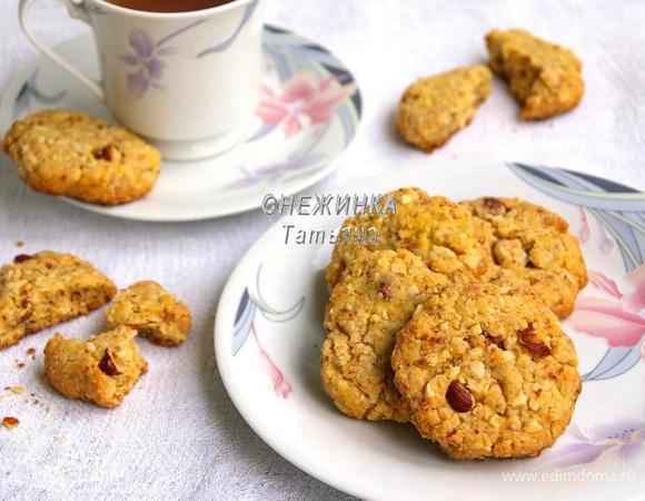 Подавать можно ещё тёплым. 