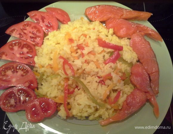 Подаем украсив. У меня была помидорка и кусочек соленой форельки, режем и красиво укладываем, как вам подскажет ваша фантазияи конечно же подаем.
ПРИЯТНОГО АППЕТИТА!:-)