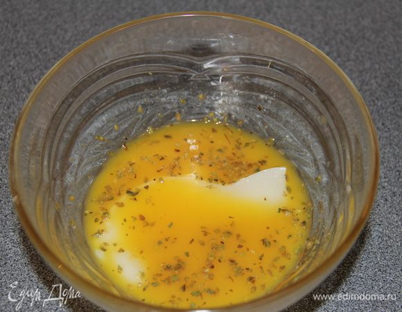 Обмакнуть в яйцо