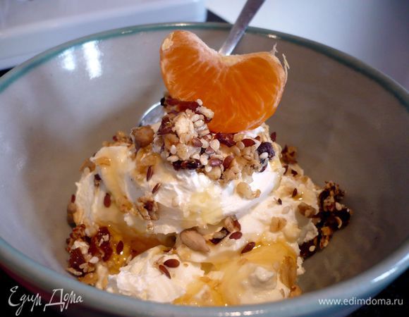 Вот такой творожный сыр у нас получился! Угощайтесь!