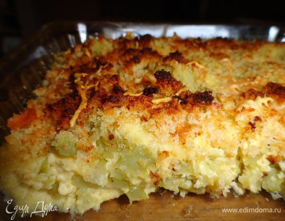 Ставим в разогретую до 190 градусов духовку на минут 13-15. А затем включаем гриль и еще на секунд 40 - не больше! крошки подгорают моментально! Всё время приготовления с чёткой последовательностью действий занимает около 30 минут. Приятного аппетита!