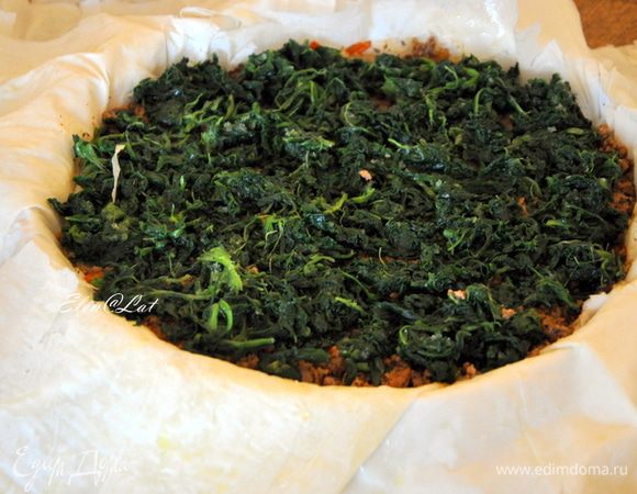 а затем листья шпината. 
