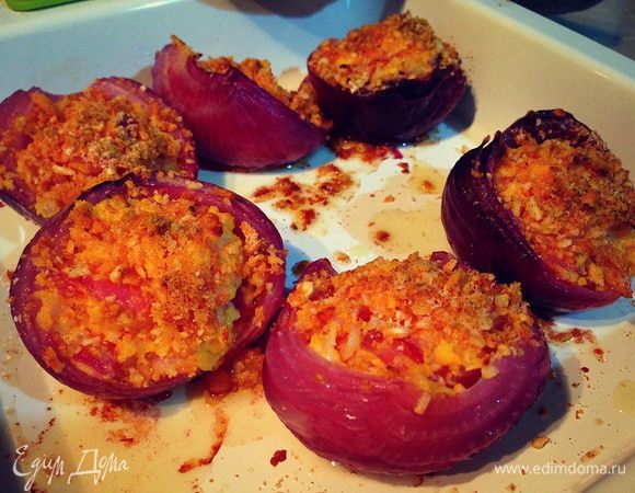 Выпекаем наши луковицы в течение 30 минут при температуре 180 гр.....