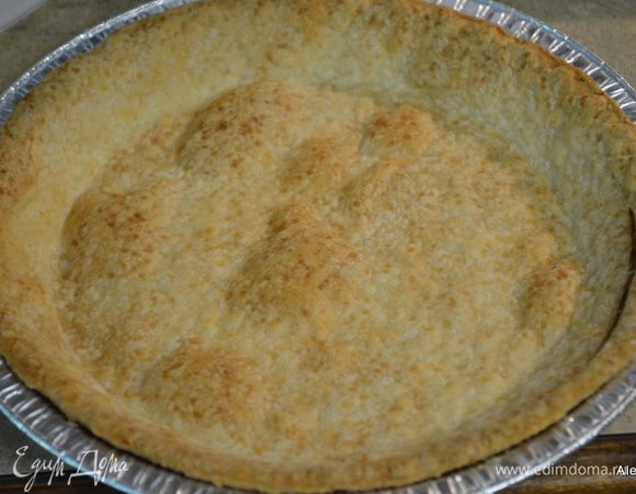 Приготовим основу для пирога на 23 см. Испечем как сказано в рецепте.