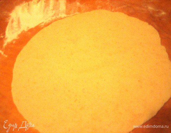 Переносим следующий блинчик и так повторяем три раза!