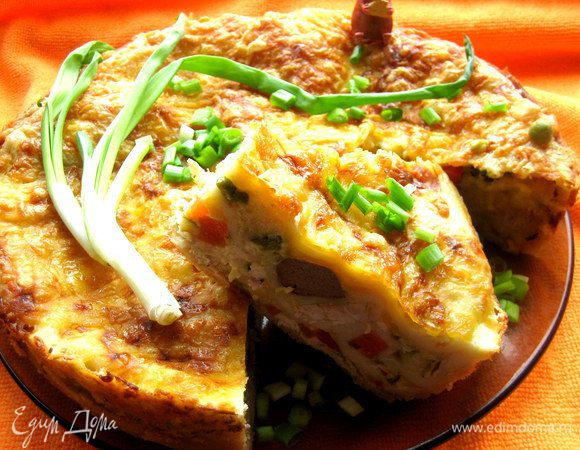 Вот что получаем в итоге! Подробный рецепт вот здесь... http://www.edimdoma.ru/retsepty/58669-lazanya-s-kuritsey-i-pechenkoy