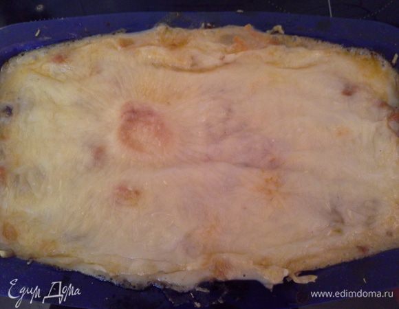 По истечении времени достаем, немного даем остынуть и подаем.
Приятного аппетита!