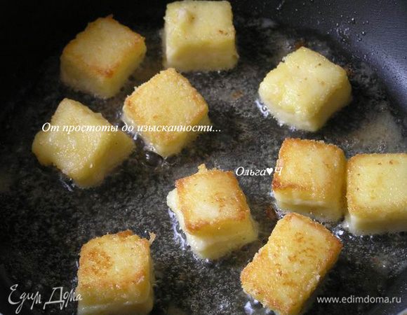 и обжарить до золотистого цвета на оливково масле со всех сторон.