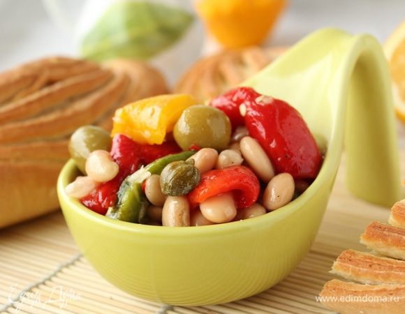 Подать к столу.