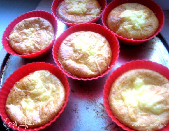 Маленькие порции испеклись быстрее,за 20 минут при 180*.