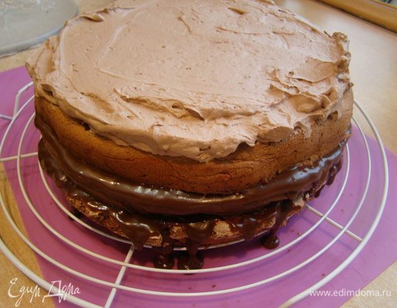 Шоколадный бригадейро / Шоколадный бисквит / Шоколадный крем шантиль.