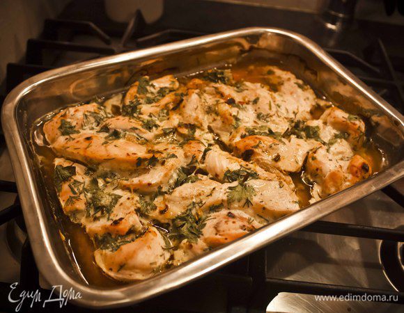 Выпекать около 40 минут при температуре 200-210 градусов.
Приятного аппетита, дорогие!
