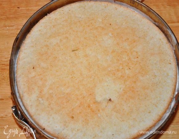 и накрываем 2 коржом.