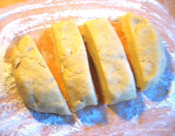 Делим на 4 части.