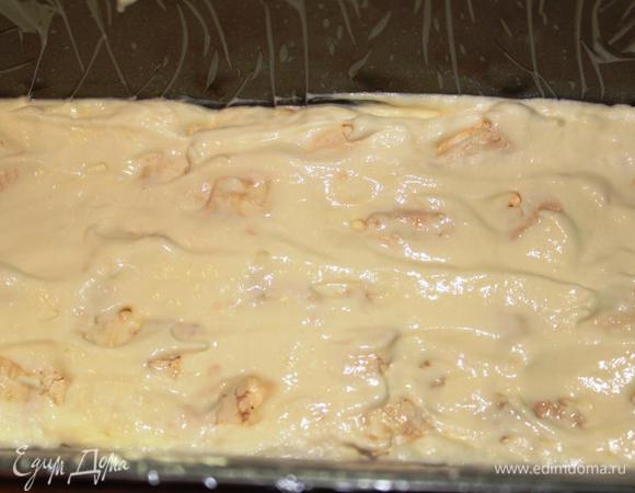 Выложить первый слой в форму, распределить зефир