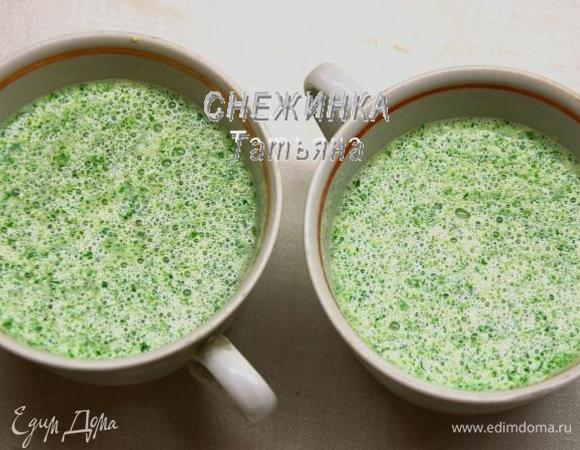 Готовую массу разливаем по формочкам. Отправляем в холод до полного застывания минимум на 3 часа.