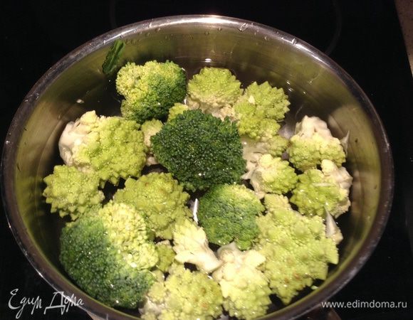 Отварить  в течение 5 минут.