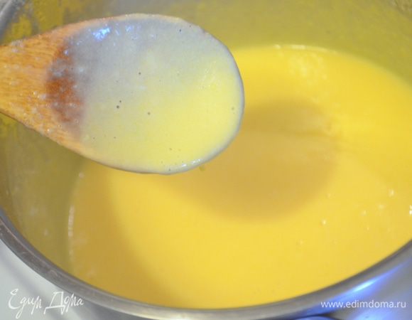 Переложить в контейнер и охладить. Несколько раз за время охлаждения надо перемешивать.
