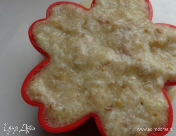 …затем грибы с последней частью желатина  и поставить в холодильник до полного застывания.