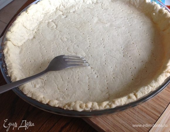 Вынуть из духовки ... наколоть по всей поверхности вилкой.