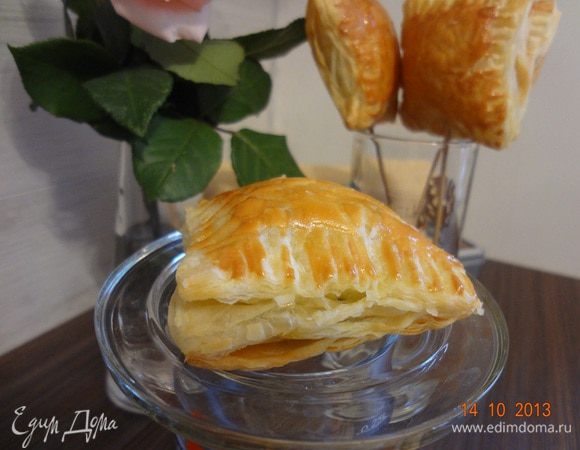 Готовым пирожкам дать немного остыть и можно кушать. Вкусно, полезно и хрустяще))))