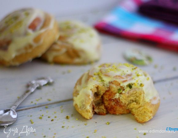 и вот он...укус....нежная нежность,не иначе)))