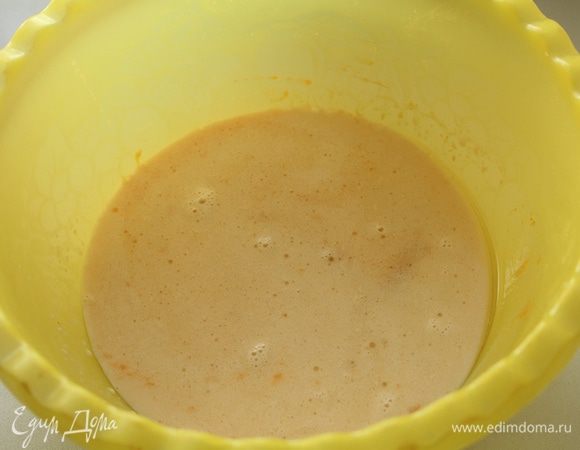 Добавить молоко.