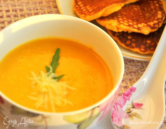 Если вам покажется, что суп густой, добавьте еще немного воды или бульона.  Сыр можно заменить сливками. Приятного аппетита!